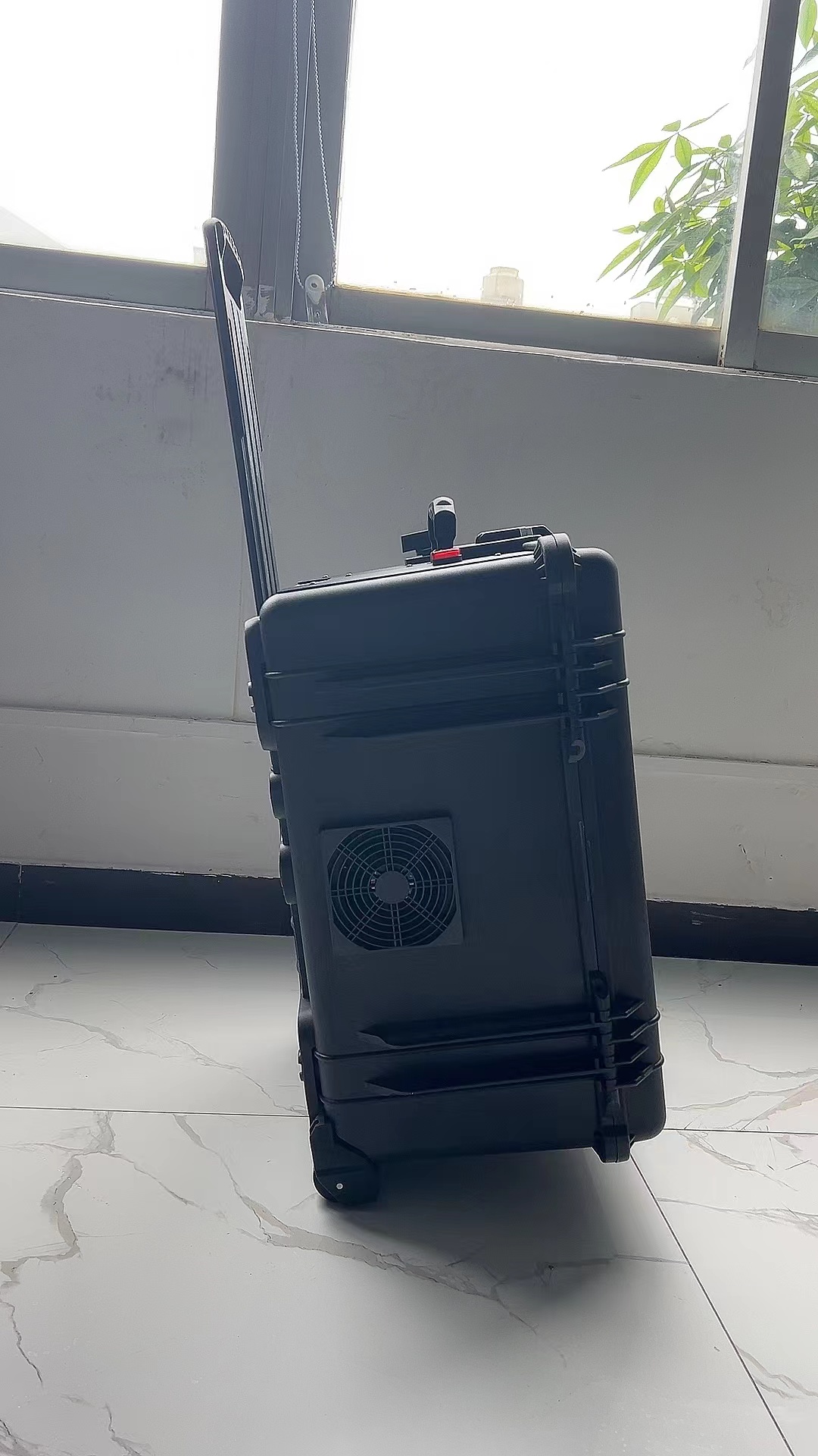 桃江手拉箱型移动通信干扰器